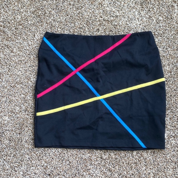Mini skirt - Picture 1 of 4
